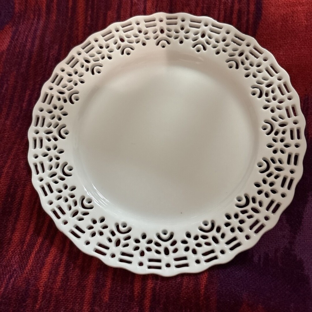 Pier I Reticulated Plate